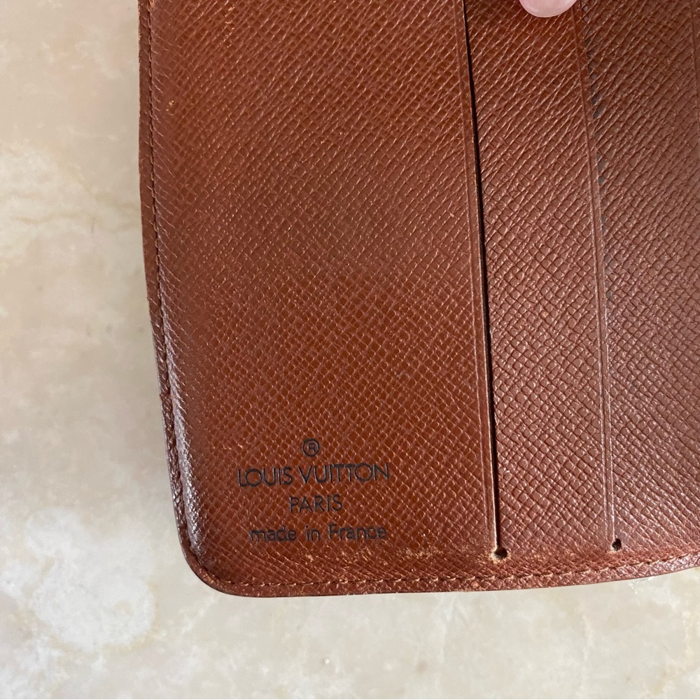 Authentic Louis Vuitton Vintage Compact Monogram Canvas Wallet - Picture 8 of 16